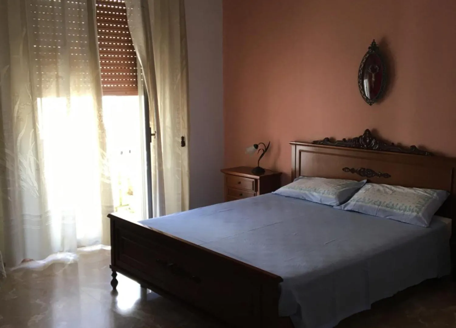 Affittacamere Al Piano Terra شيكلي