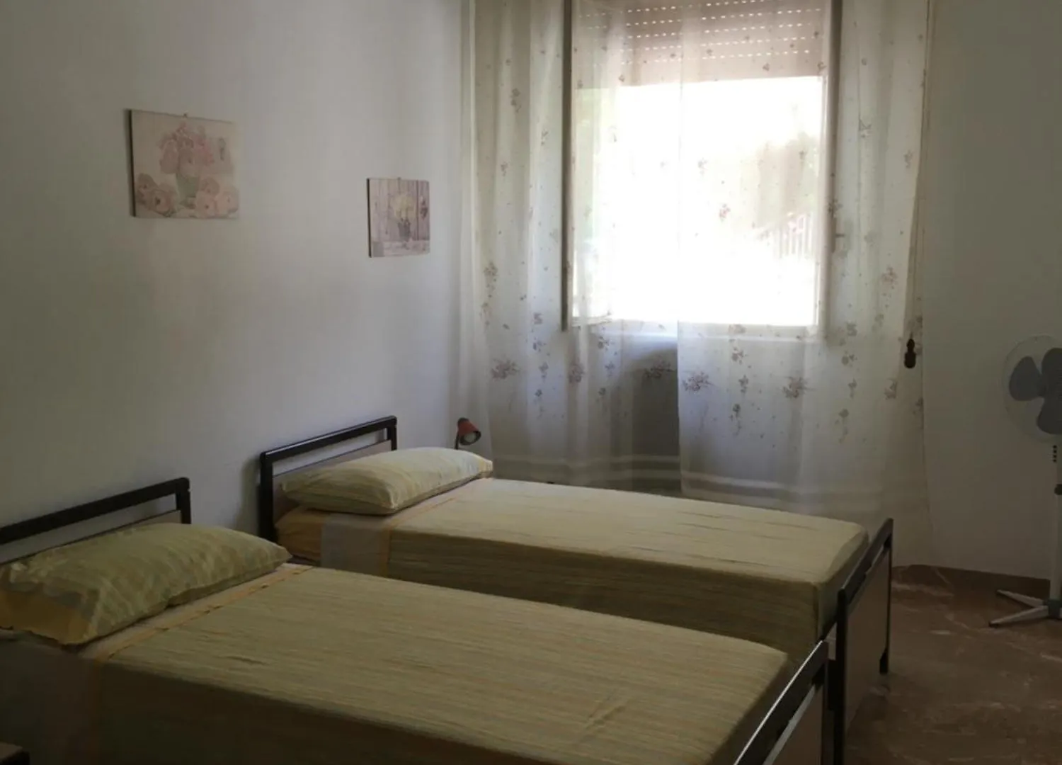 بيت ضيافة Affittacamere Al Piano Terra شيكلي إيطاليا